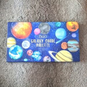 FREE!!!* Galaxy Shade Pallette FREE!!!*